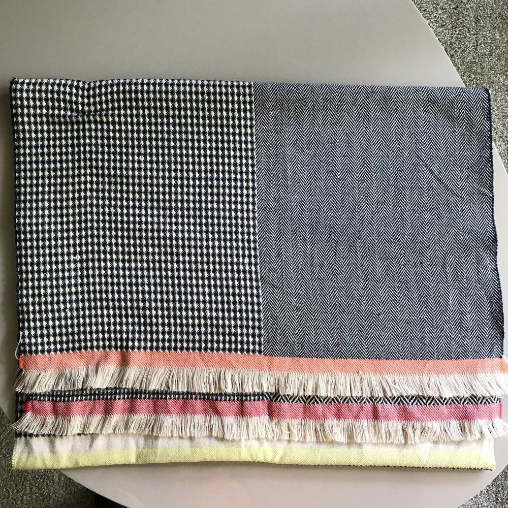 Oversized Printed Scarf